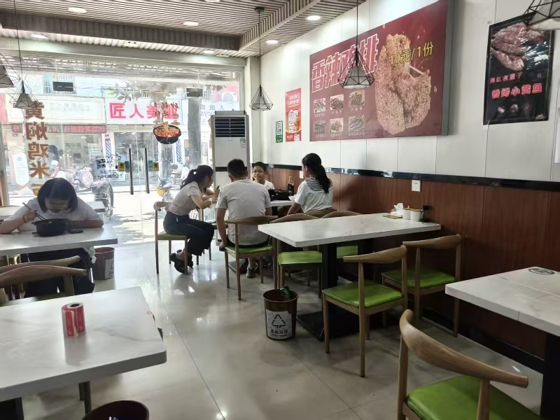 好运转(香香过桥米线)平湖品牌街米线店转让