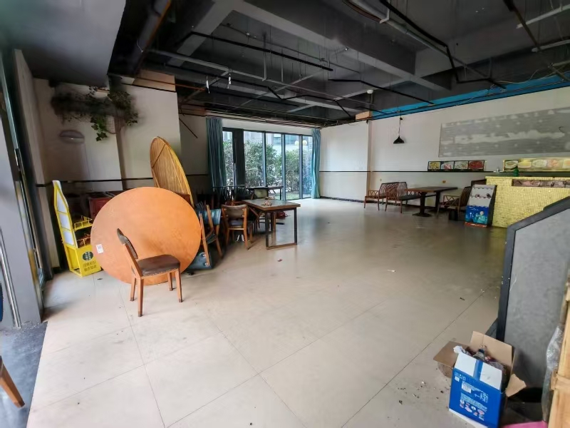 好运转（利华煲店）南湖区城南街道320平黄金旺铺出租、不限行业