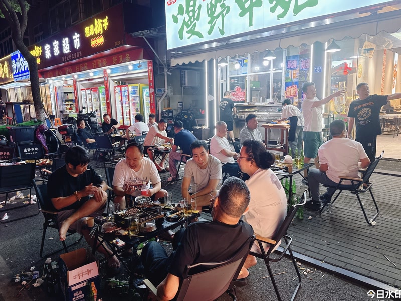好运转(漫野串烧)桐乡市濮院门口可以外摆烧烤店转让