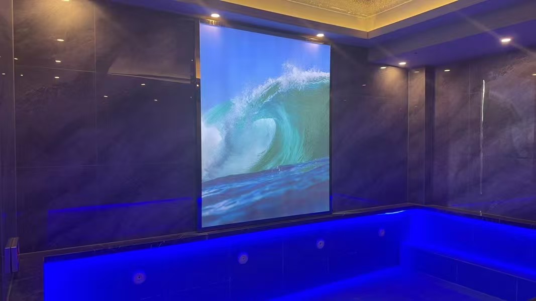 好运转（影院足道汤泉）营业中1500㎡超豪足浴店转让、手慢无