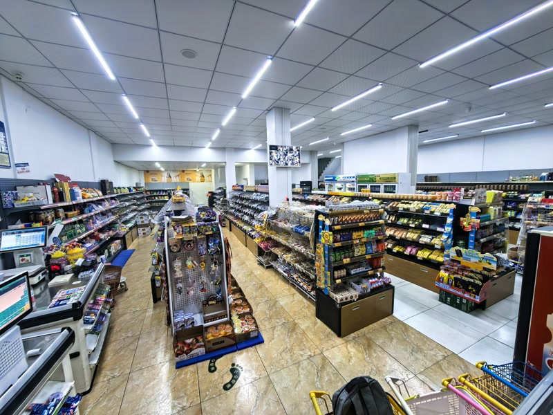 好运转(二当家休闲食品)海盐西塘桥上下400平零食店空转可做餐饮