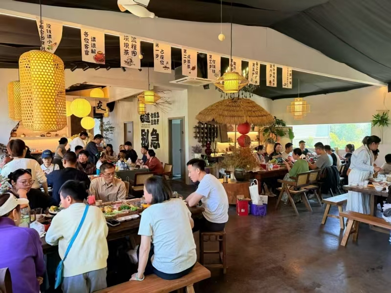 好运转(景区餐饮店)秀洲潘家浜景区内烤肉+茶咖店整体转让