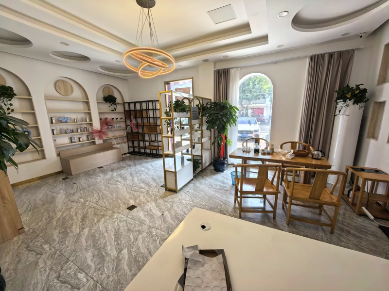好运转(齐丽皮肤管理)桐乡双小区门口150平精装美容店转让