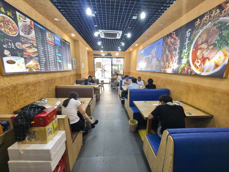好运转(兰州手工拉面)平湖吾悦广场美食街带天然气小吃店转让