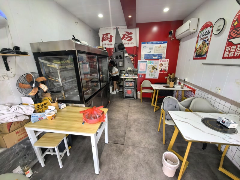 好运转(麻辣烫炸串)南湖区青少年公对面小区门口小吃店转让