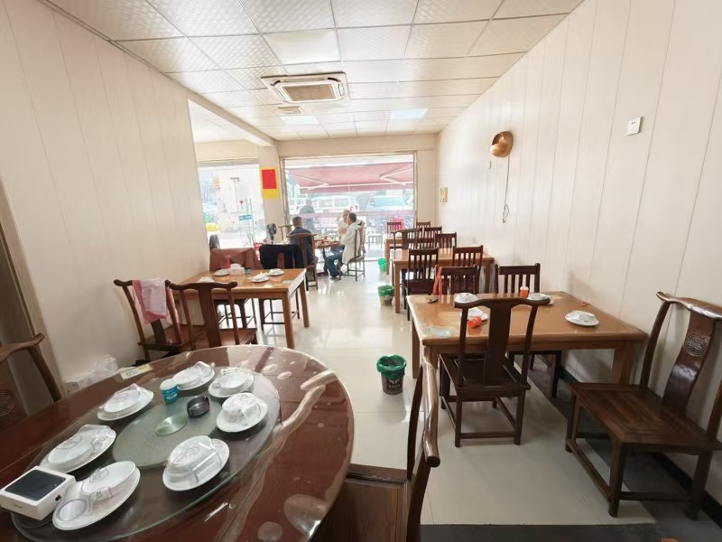 好运转(农家小厨)开了⑦年的中餐馆转让、上下两层200㎡